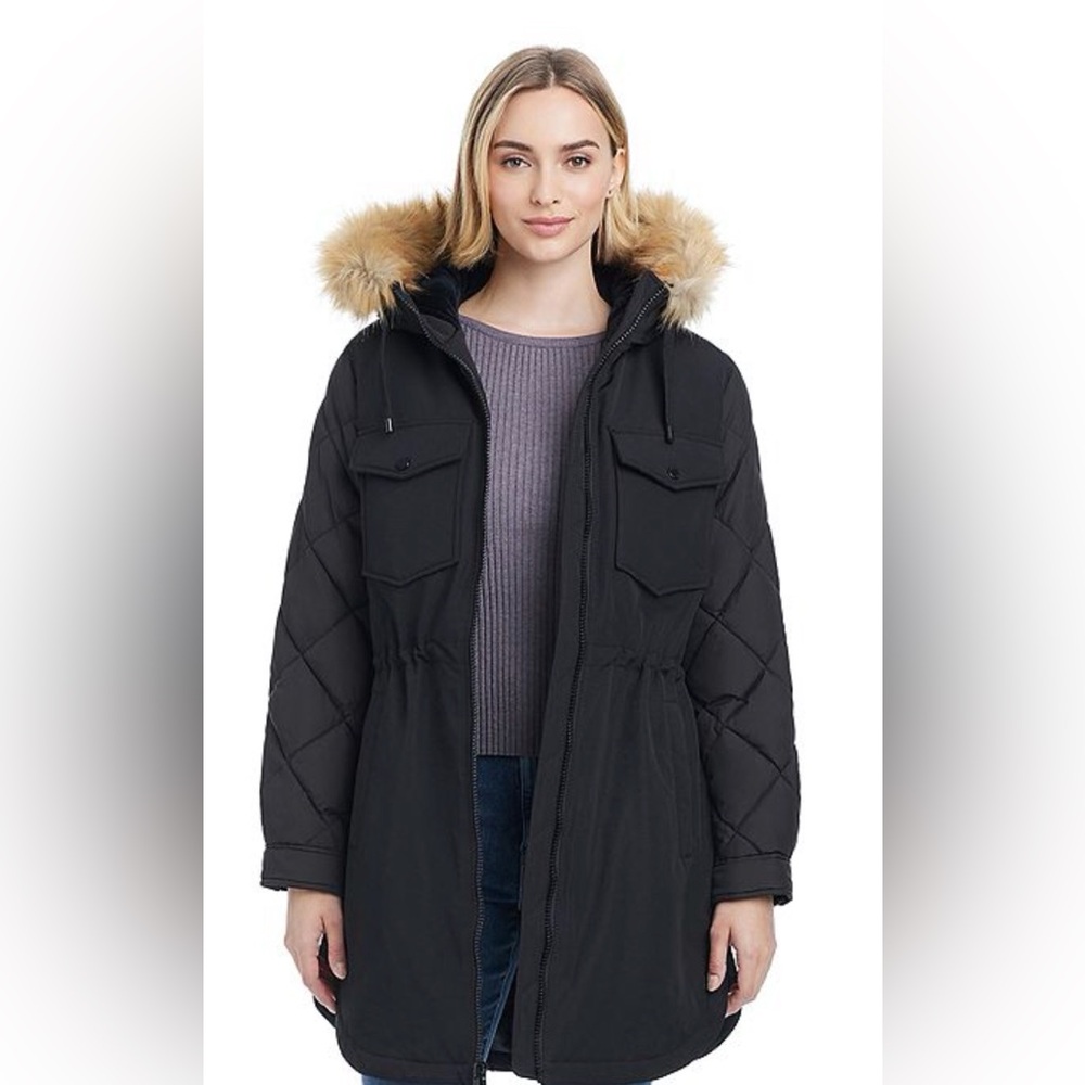 Women's Black Puffer Coat with Faux Fur Trim
